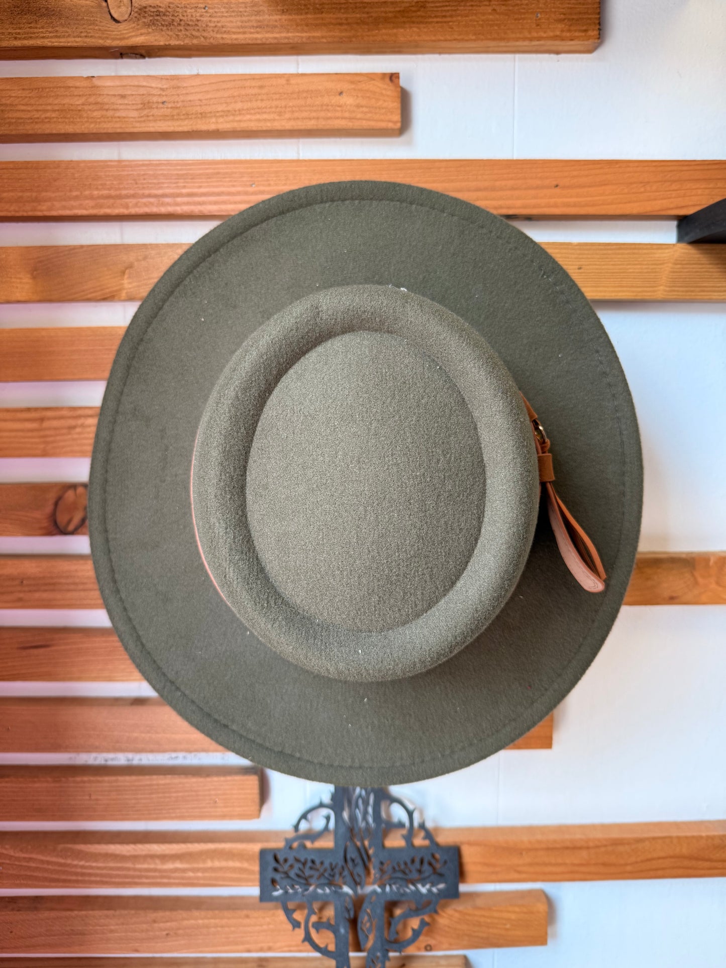 Custom Engraved Full Brimmed Felt Hat